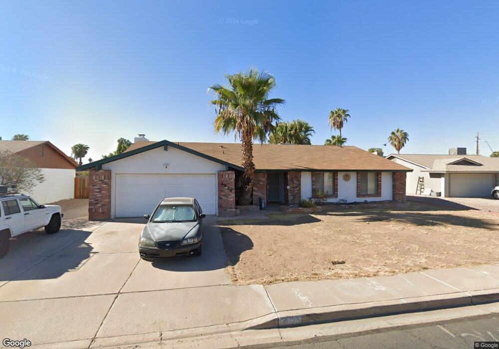 2826 S Las Palmas Cir, Mesa, AZ 85202 - photo 1