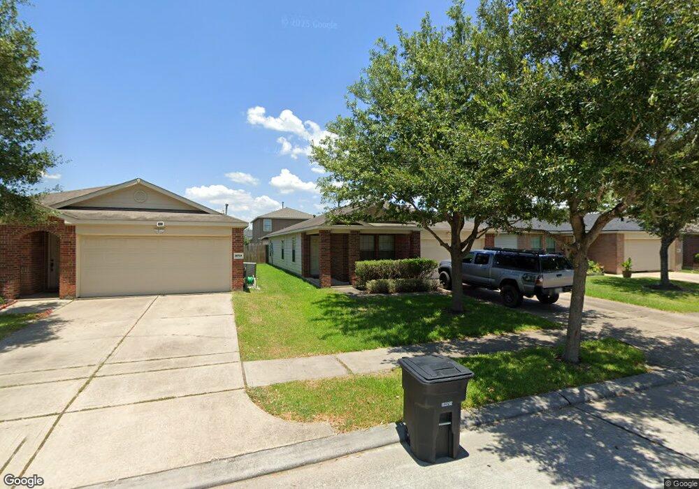 8803 Spurflower Path Ln, Houston, TX 77075 - photo 1