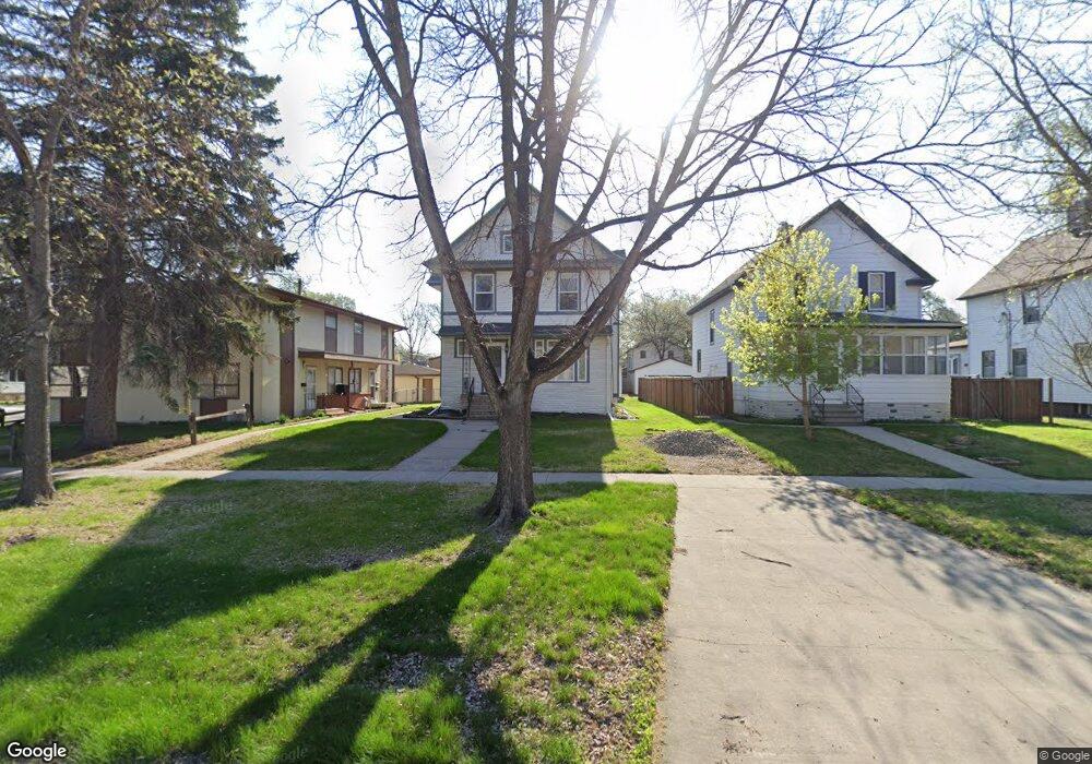 904 10th St S, Fargo, ND 58103 - photo 1