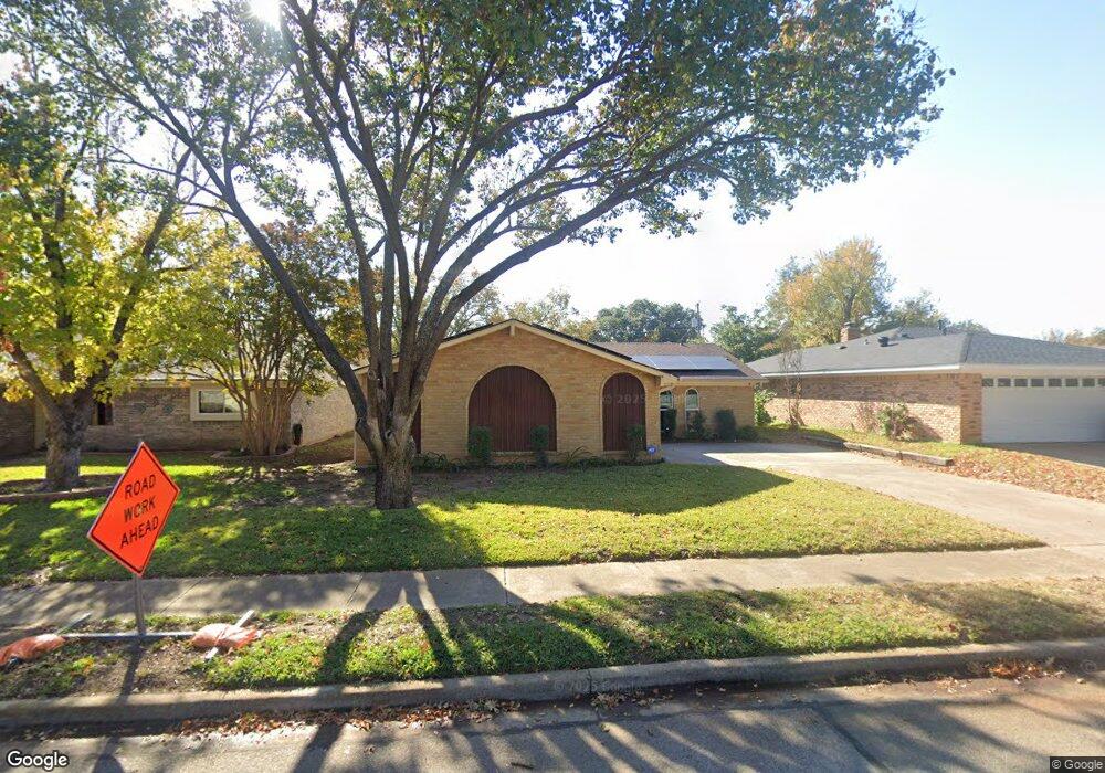 1520 Lexington Place, Bedford, TX 76022 - photo 1