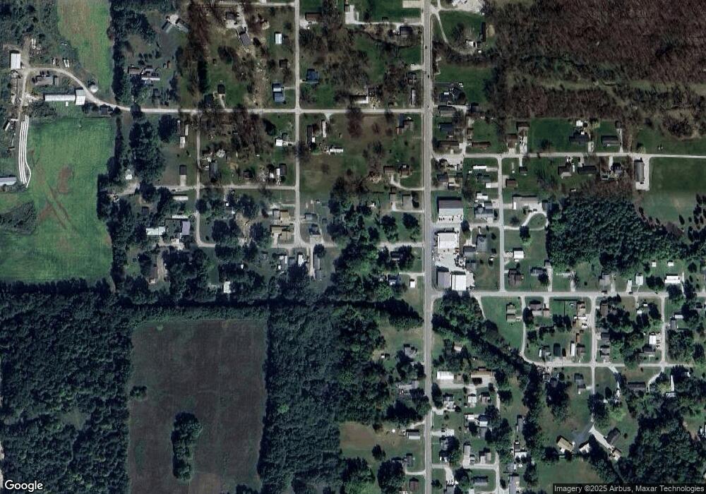 24 J St SW, Linton, IN 47441 - photo 1