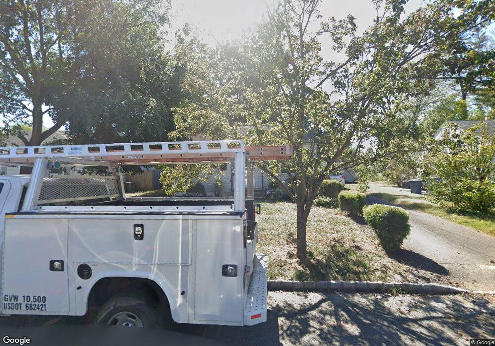 27 Latourette Ave, South Bound Brook, NJ 08880 - photo 1