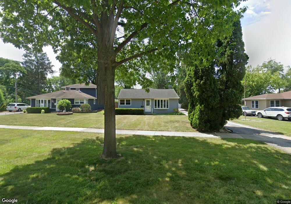 2105 Campbell St, Rolling Meadows, IL 60008 - photo 1