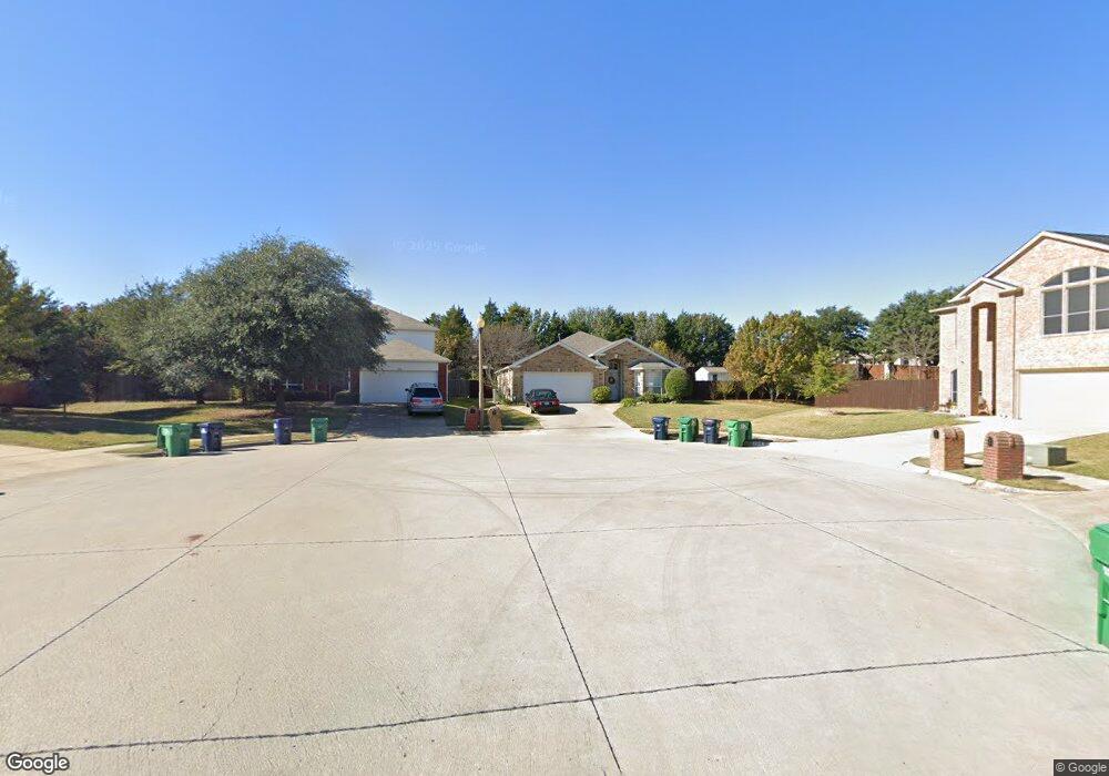 2001 Lamprey Cir, Denton, TX 76210 - photo 1