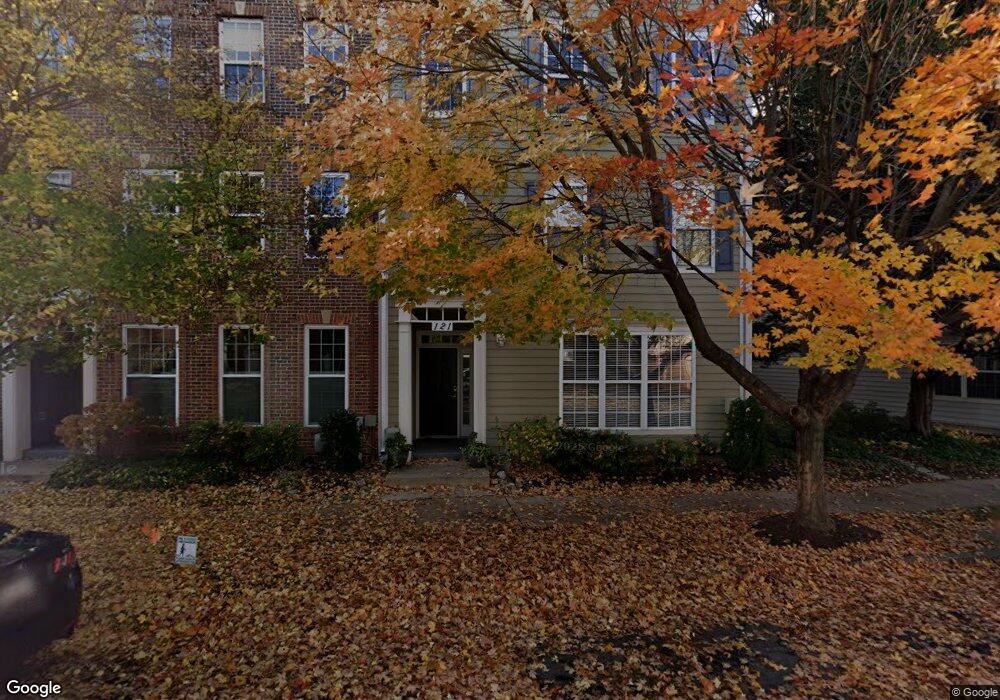 121 Chevy Chase St unit 121, Gaithersburg, MD 20878 - photo 1