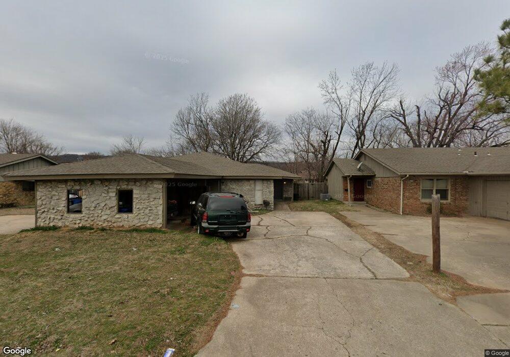 6016 S Madison Place, Tulsa, OK 74105 - photo 1