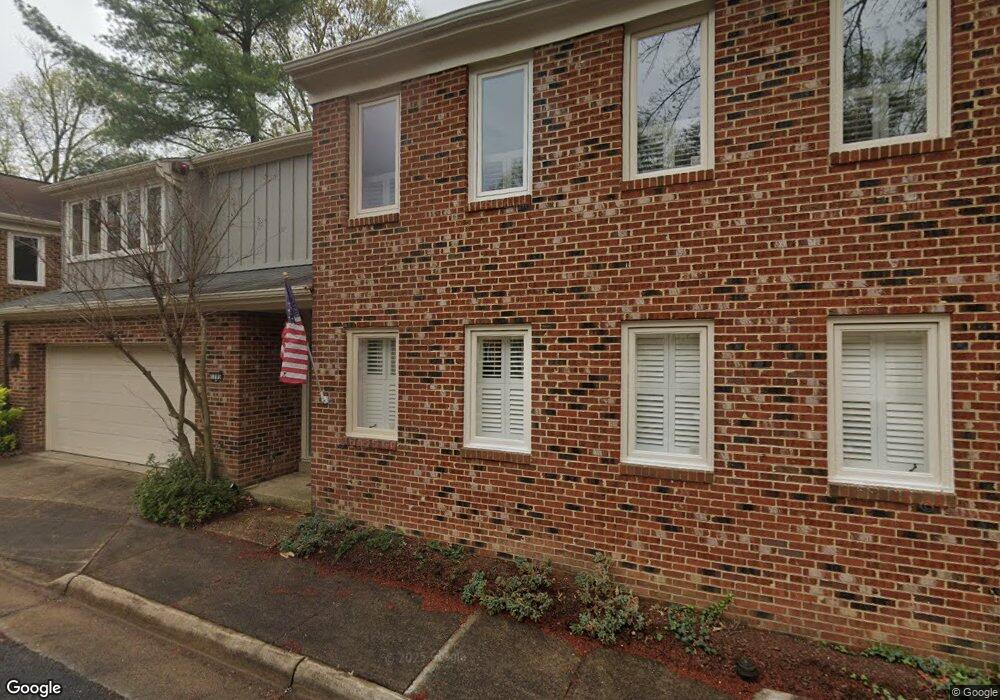 1705 Maple Hill Place, Alexandria, VA 22302 - photo 1