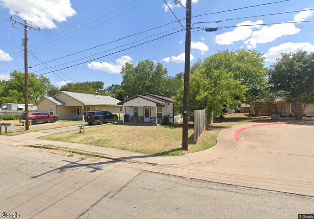 1519 32nd St, Wichita Falls, TX 76302 - photo 1