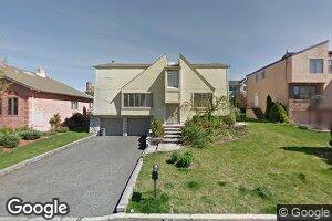 275 Alfred Ave, Englewood Cliffs, NJ 07632