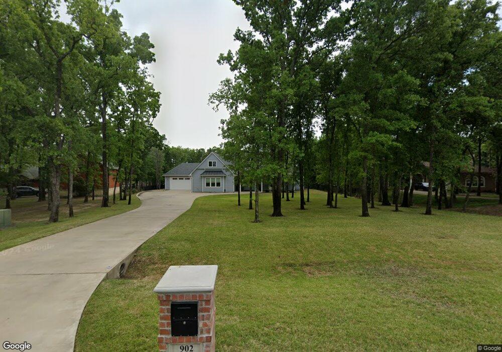 902 Waters Edge Dr, Corsicana, TX 75109 - photo 1