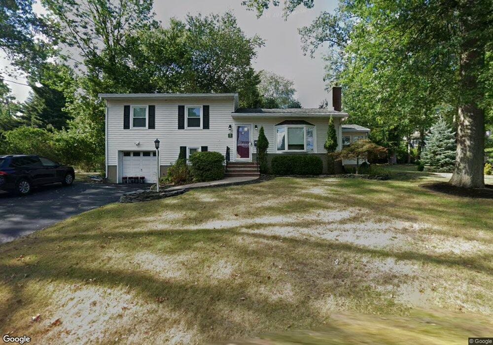 9 Lake Dr W, Wayne, NJ 07470 - photo 1