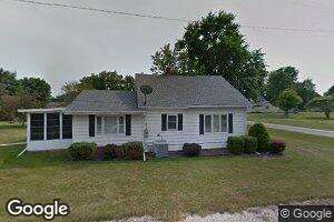 200 E 6th St, Waynesville, IL 61778