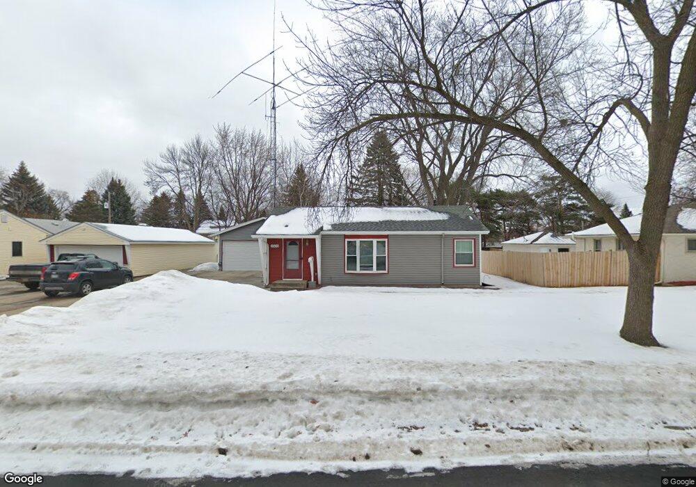 8539 Bryant Ave S, Bloomington, MN 55420 - photo 1