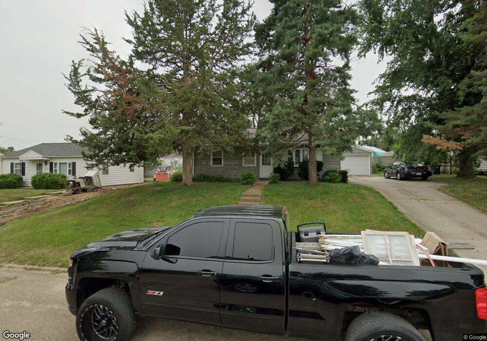 409 Linwood St SW, Cedar Rapids, IA 52404 - photo 1