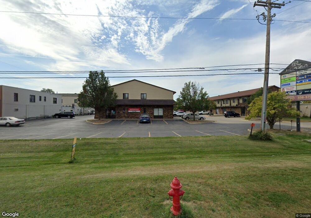 443 Highway 1 W, Iowa City, IA 52246 - photo 1