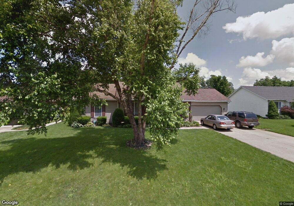 320 N 35th St, Mattoon, IL 61938 - photo 1