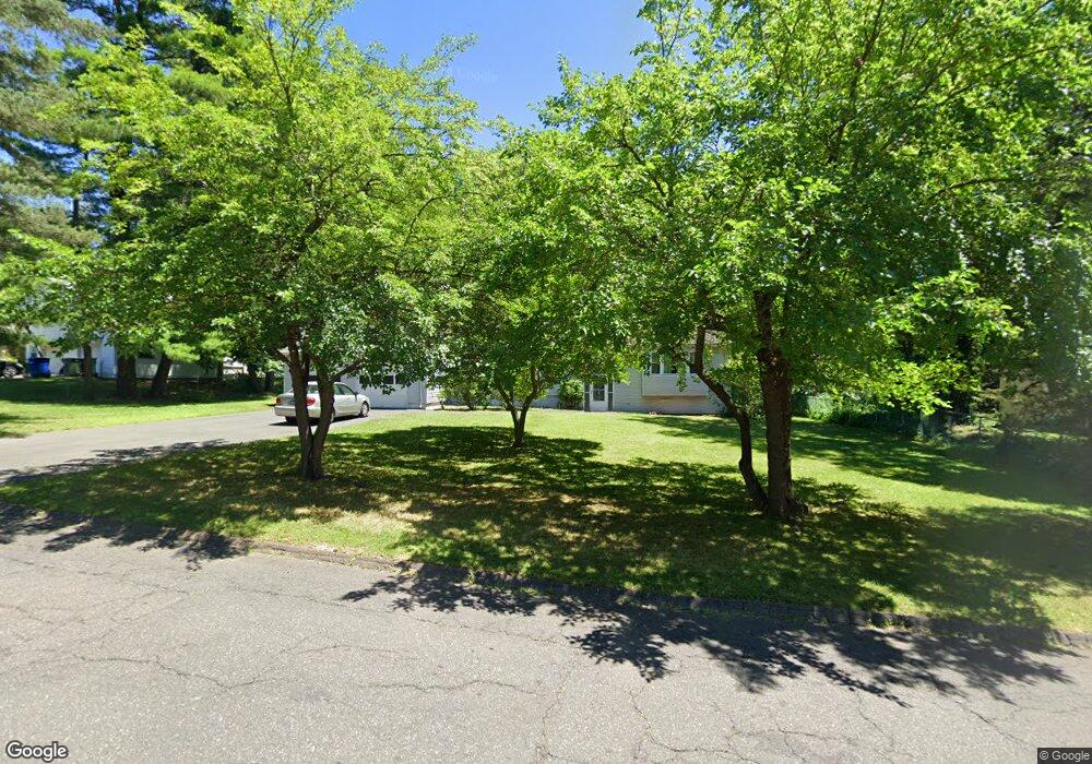 122 Clover St, Windsor, CT 06095 - photo 1