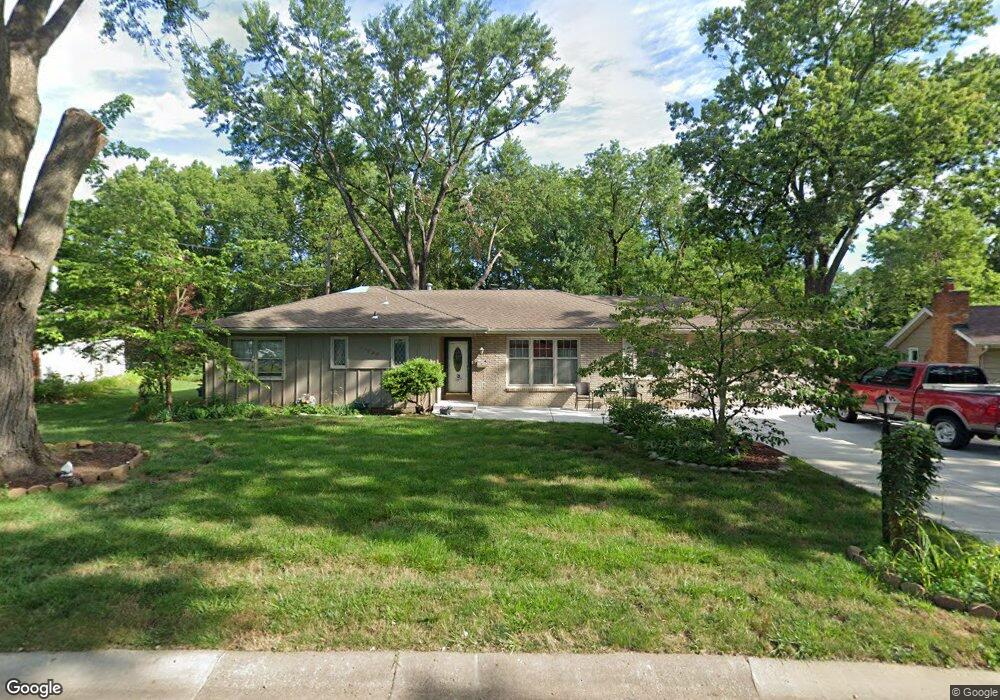 11220 W 52nd Terrace, Shawnee, KS 66203 - photo 1