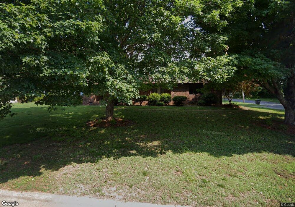 1004 Wood St, Statesville, NC 28677 - photo 1