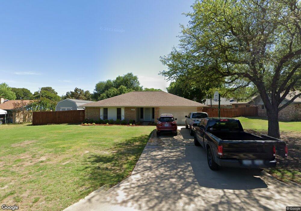 7205 Jay Ln, Azle, TX 76020 - photo 1