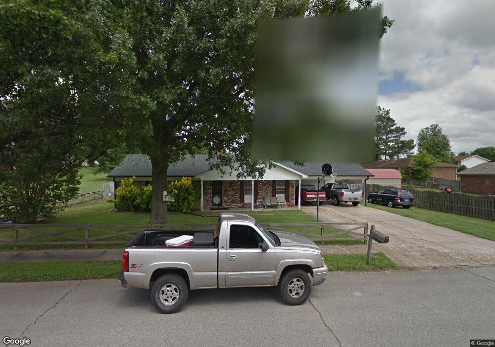 303 Tracy Ln, Paragould, AR 72450 - photo 1