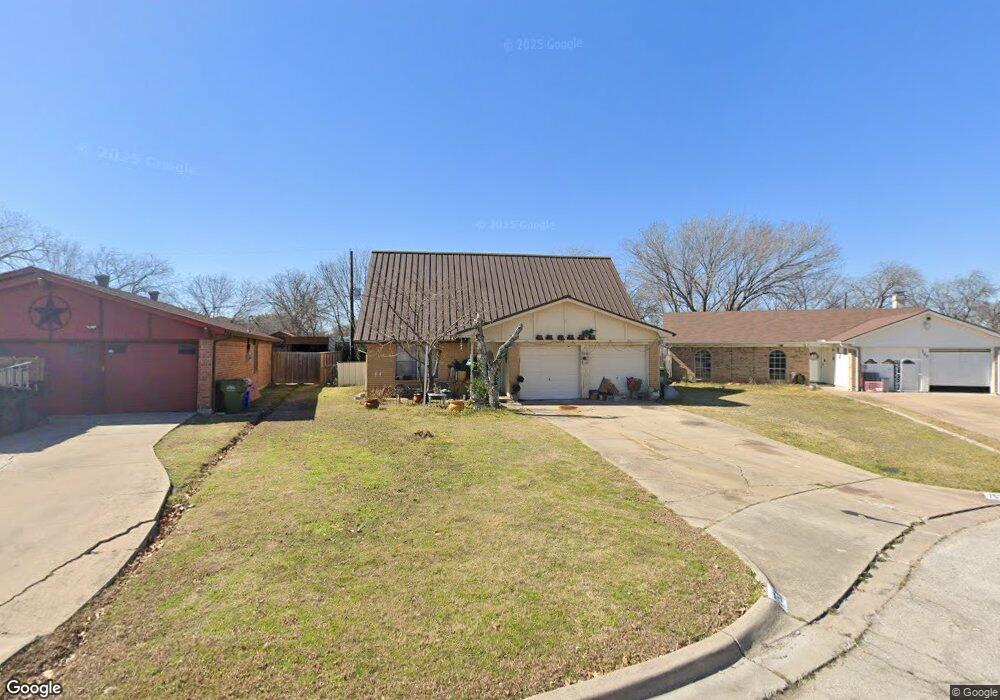 753 Hallvale Dr, Fort Worth, TX 76108 - photo 1