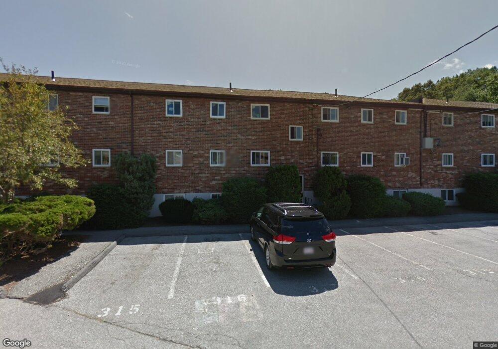 31 Westgate Rd, Chestnut Hill, MA 02467 - photo 1