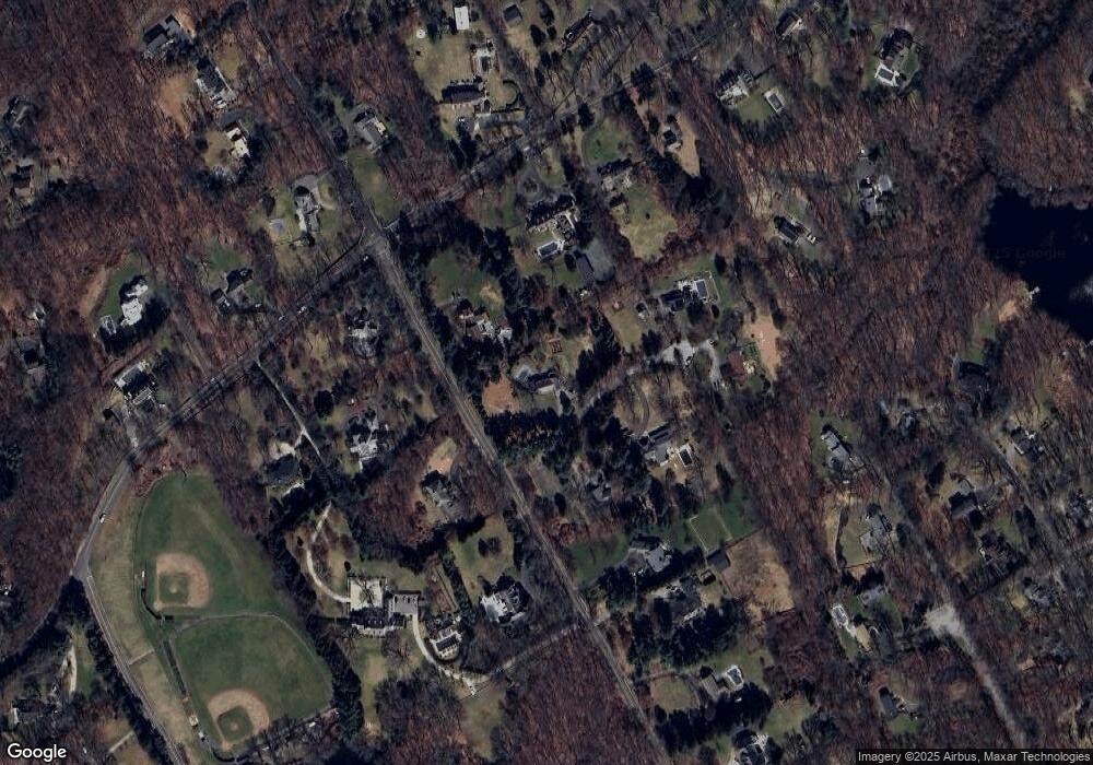 4 Hyde Ridge Rd, Weston, CT 06883 - photo 1