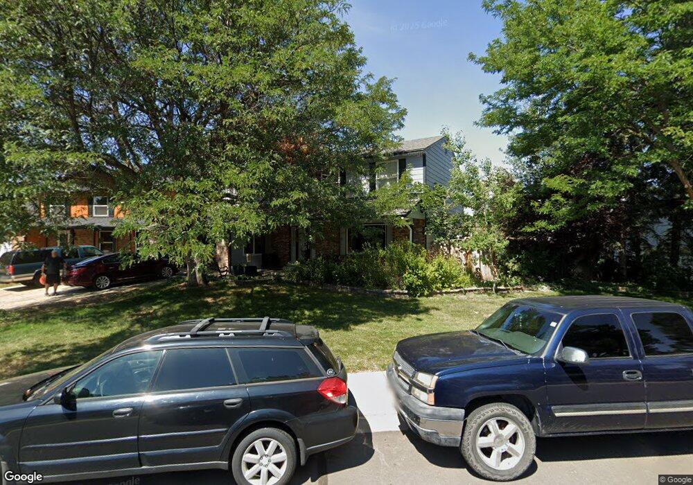 1355 S Laredo Ct, Aurora, CO 80017 - photo 1