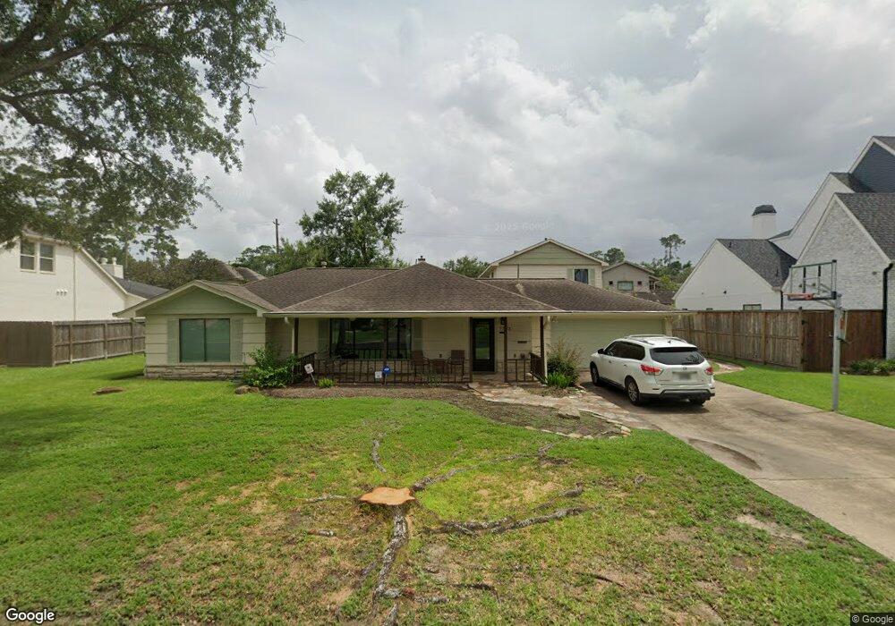 7723 Brykerwoods Dr, Houston, TX 77055 - photo 1