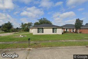 4800 Chantilly Dr, New Orleans, LA 70126