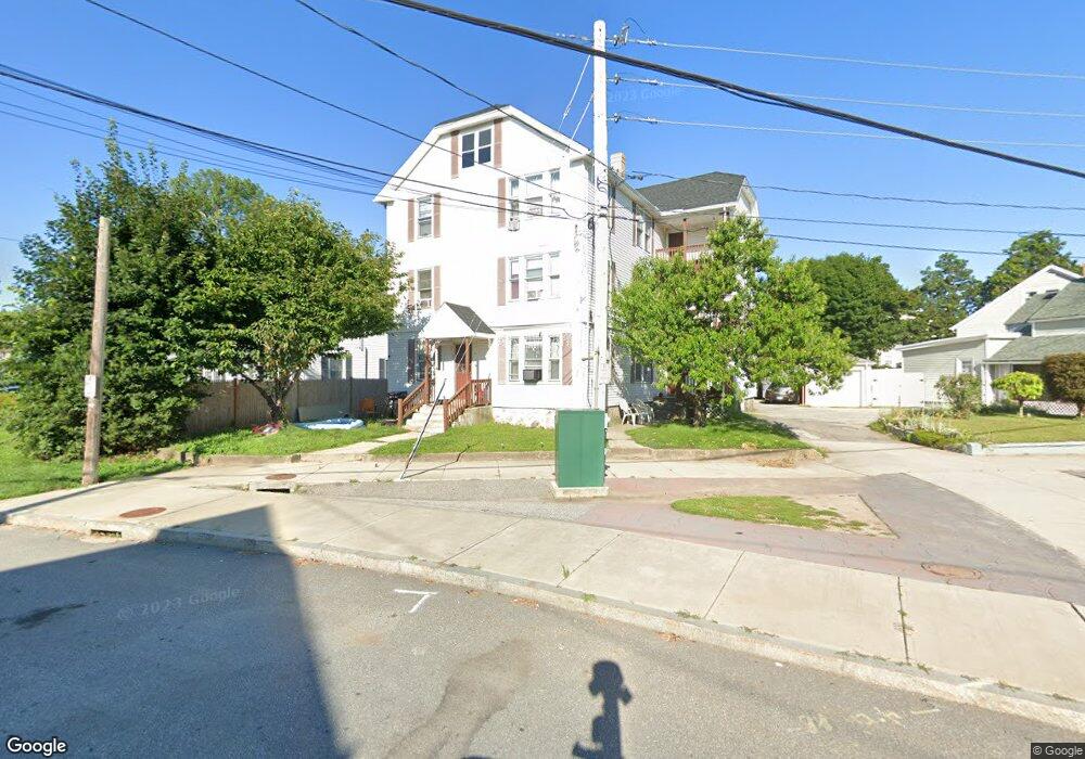 27 Knight St, Woonsocket, RI 02895 - photo 1