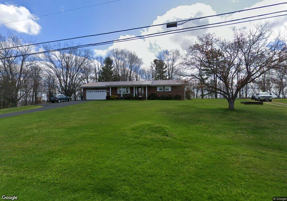 9447 Dc Caney Ridge Rd, Coeburn, VA 24230 - photo 1