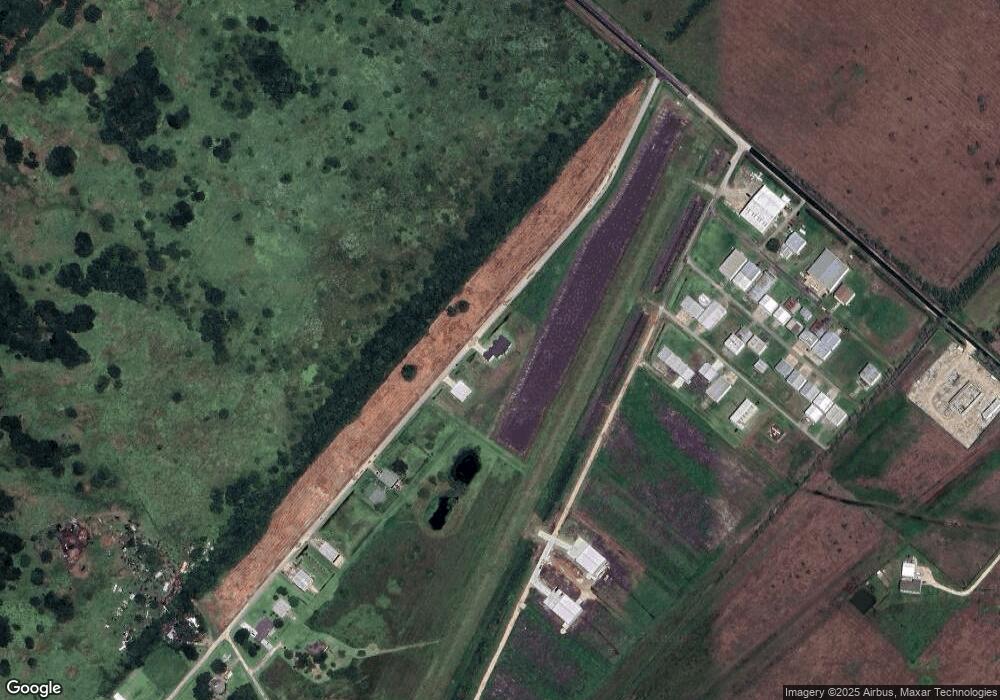 1103 Hal Mclain Rd, Manvel, TX 77578 - photo 1