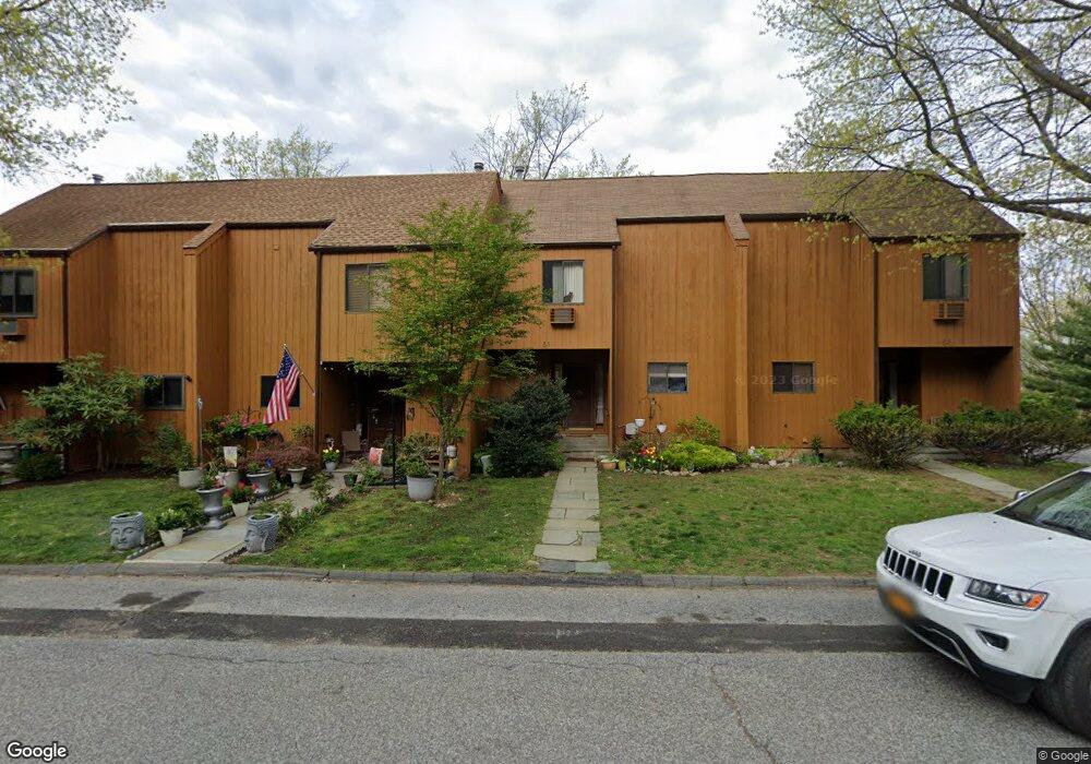 51 Amber Dr, Croton On Hudson, NY 10520 - photo 1