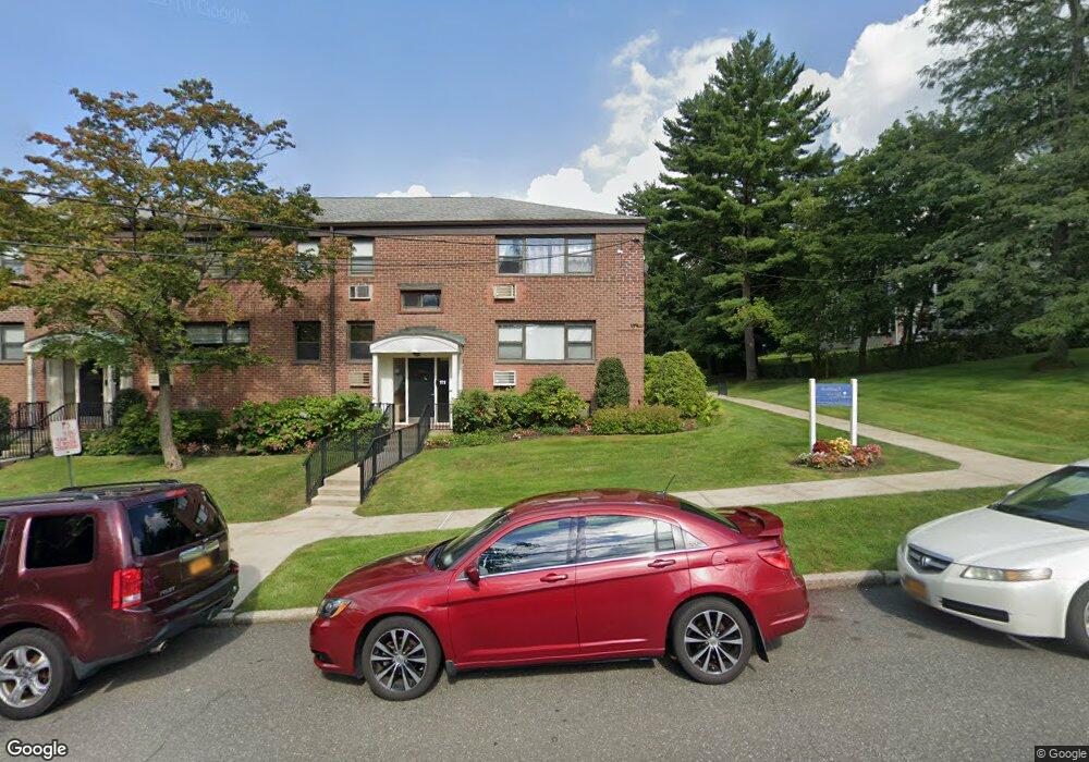 115 Beacon Hill Dr unit E-27, Dobbs Ferry, NY 10522 - photo 1