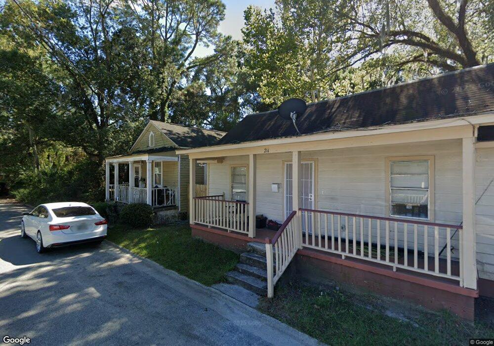 211 W 55th St, Savannah, GA 31405 - photo 1