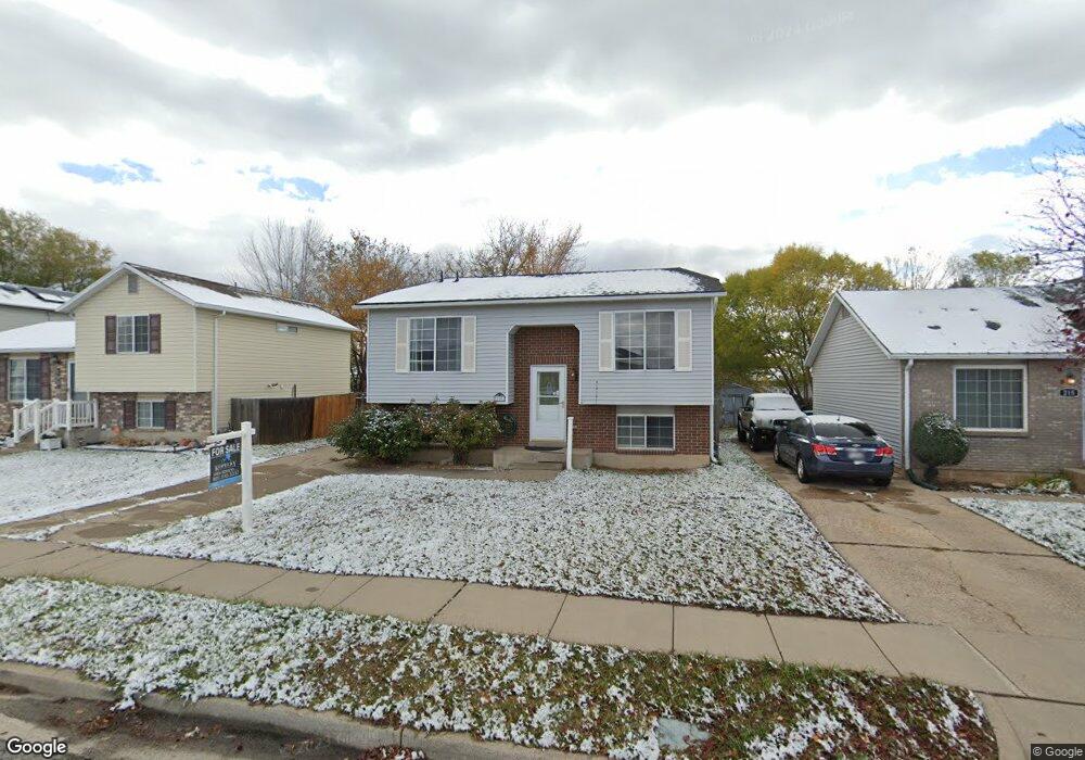 205 W 1675 N, Layton, UT 84041 - photo 1