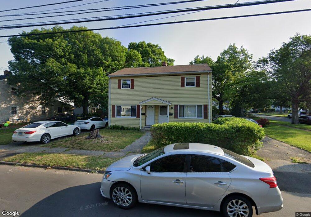 436 Columbus Ave, Stratford, CT 06615 - photo 1