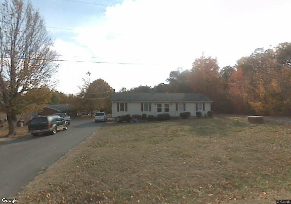 621 Hillbrook Dr, Asheboro, NC 27205 - photo 1