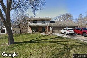 15148 Crestview Ln, Minnetonka, MN 55345