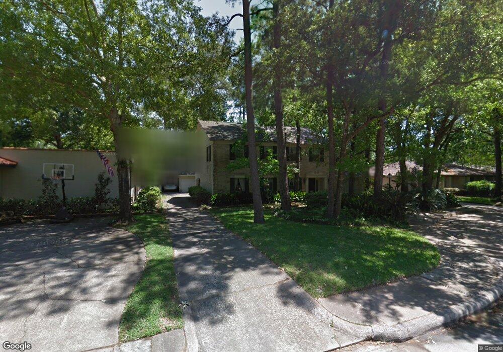 9 Twin Circle Dr, Houston, TX 77042 - photo 1