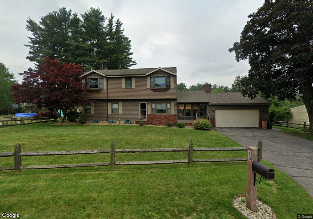 10 Bramble Dr, Nashua, NH 03062 - photo 1