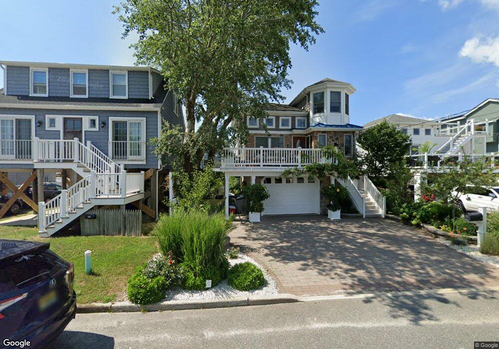 222 W 21st St, Ship Bottom, NJ 08008 - photo 1