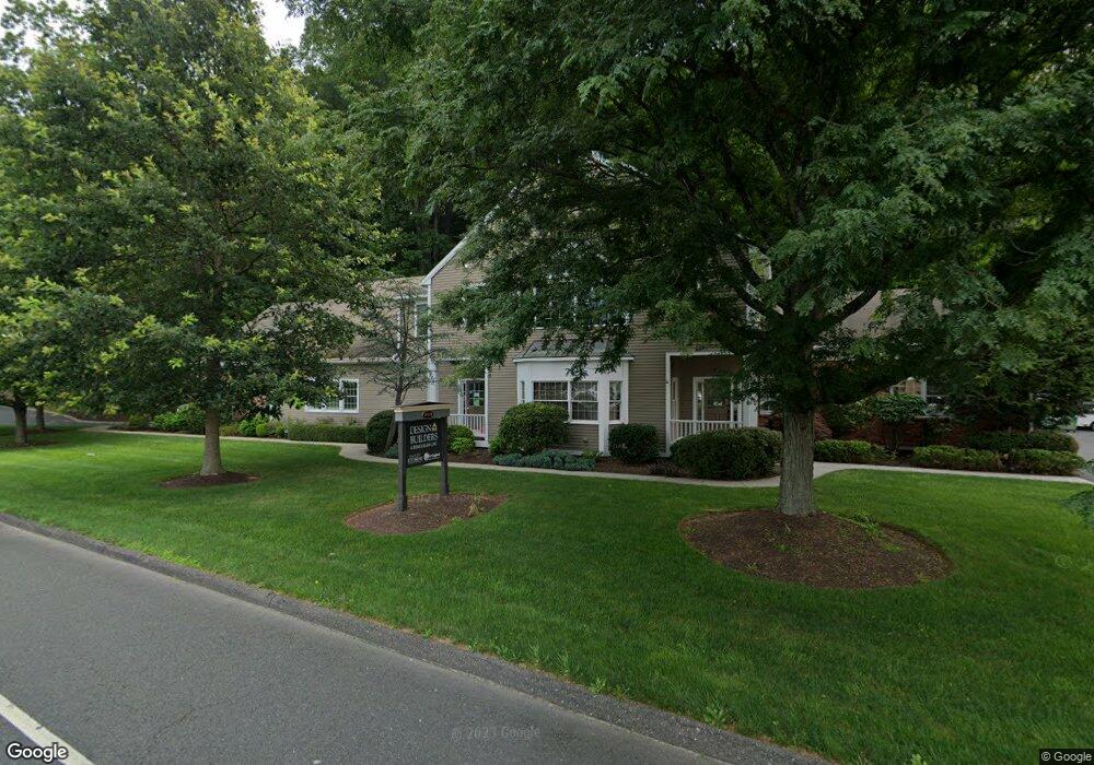 904 Ethan Allen Hwy unit Upstr, Ridgefield, CT 06877 - photo 1