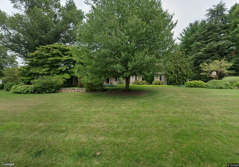 1051 Powderhorn Dr, Glen Mills, PA 19342 - photo 1