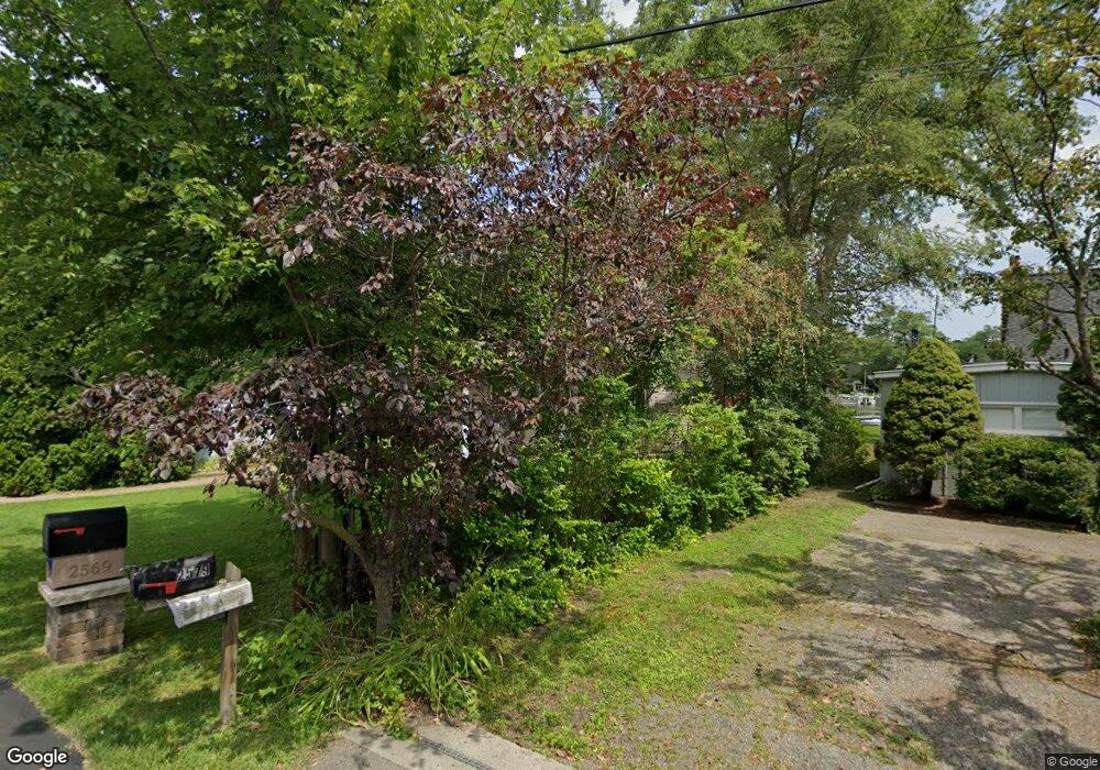 2569 Warner Dr, West Bloomfield, MI 48324 - photo 1