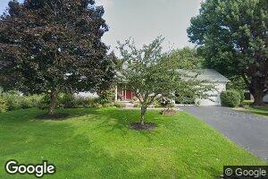26 Smith St, Rouses Point, NY 12979