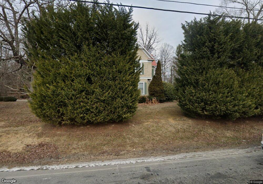 4019 Howard Gap Rd, Hendersonville, NC 28792 - photo 1