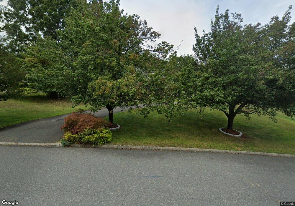 6 Twin Hill Ct, Howell, NJ 07731 - photo 1